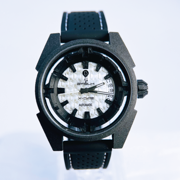 MONTRE BYSILH “X-DATE” NODE MILK CARBON